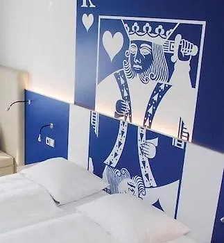 Aparthotel Paderborn 3*