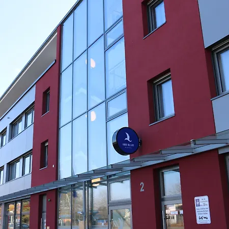 Отель Aparthotel Paderborn 3*