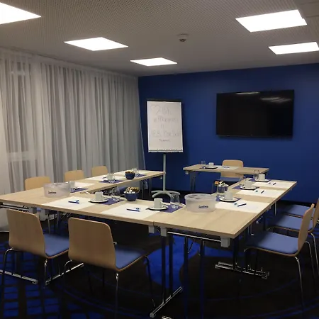 Aparthotel Paderborn Отель 3*