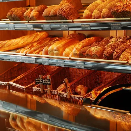 Aparthotel Paderborn Отель 3*