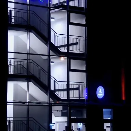 Отель Aparthotel Paderborn 3*