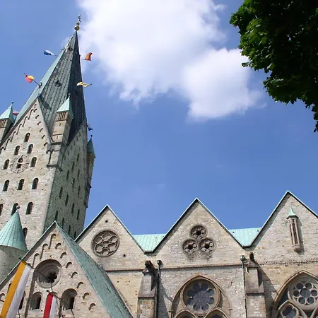 Aparthotel Paderborn Отель